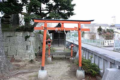 鷲宮神社境内社