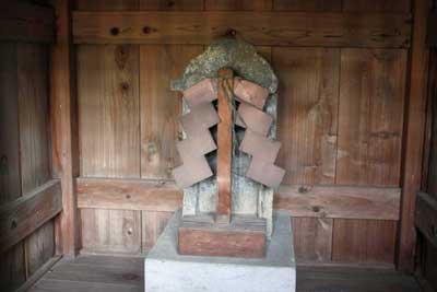 熊野神社拝殿内