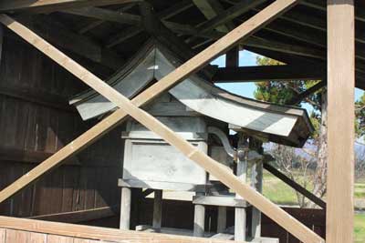 熊野神社本殿