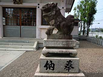 十二所神社本殿