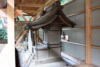 熊野神社（八幡神社境内社）