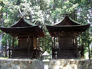 熊野神社本殿