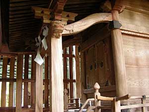 熊野神社本殿