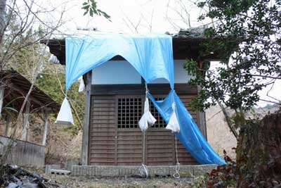 熊野神社境内