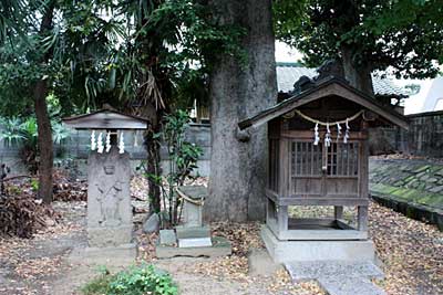 彦江神社境内社