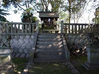 十二所神社本殿