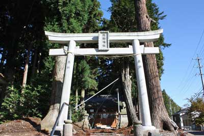 熊野神社鳥居