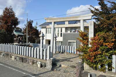 熊野神社本殿