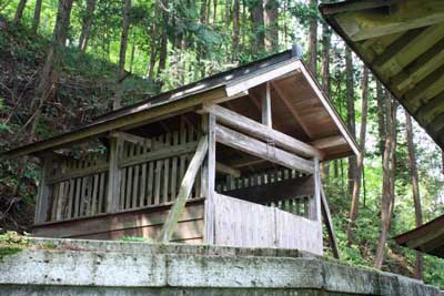 熊野神社本殿