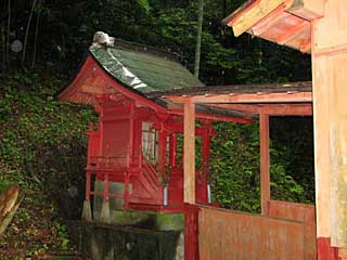 熊野神社本殿