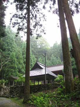 熊野神社本殿