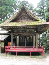 熊野神社神楽殿