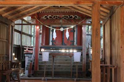 熊野神社本殿