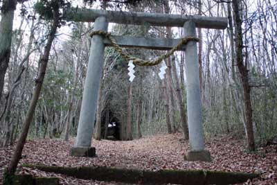 熊野神社鳥居