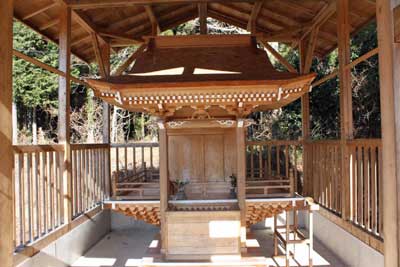 熊野神社本殿