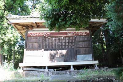 山梨岡神社拝殿