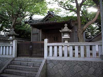 熊野神社本殿