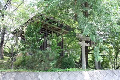 熊野神社鳥居