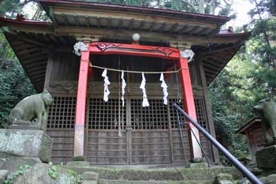 熊野神社本殿