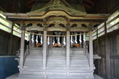 熊野神社本殿