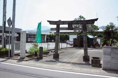 熊野神社鳥居