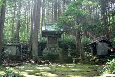 熊野神社拝殿