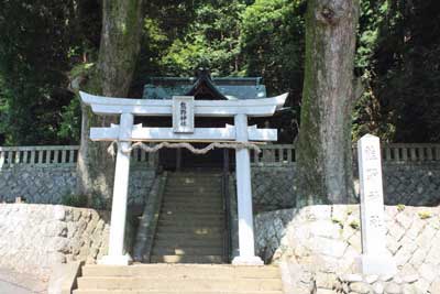 熊野神社鳥居