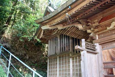 熊野神社本殿覆屋