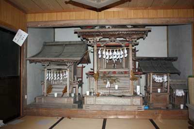 熊野神社本殿