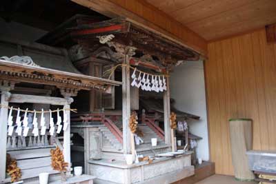 熊野神社拝殿