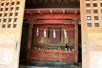 熊野神社本殿