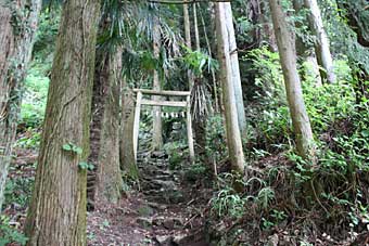 熊野神社鳥居