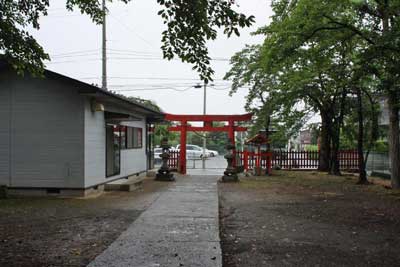 熊野神社境内