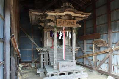 熊野神社本殿