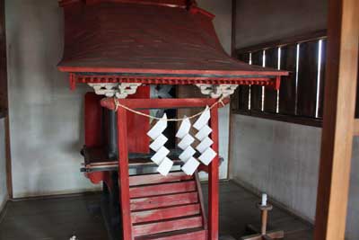 熊野神社本殿