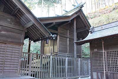 西分神社本殿