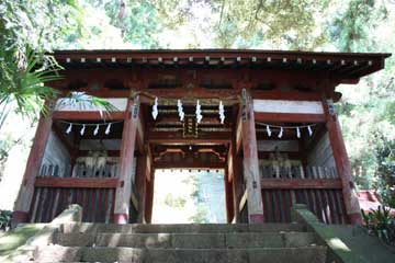 与瀬神社神門