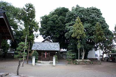 国渭地祇神社遠景