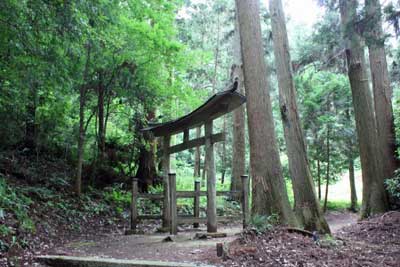 熊野神社二の鳥居