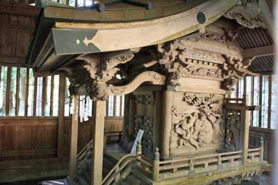 熊野神社本殿