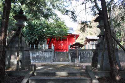 熊野神社境内