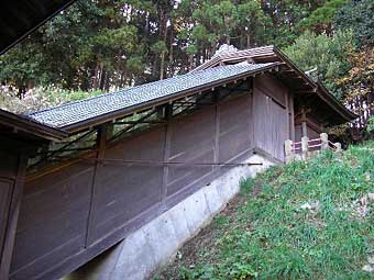 熊野神社本殿