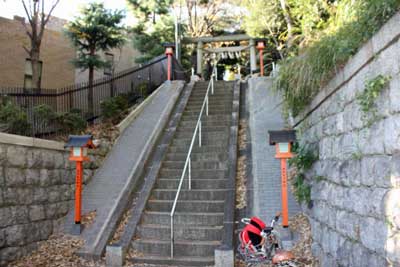 玉川神社石段