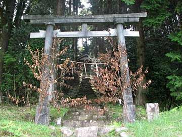 三熊野神社鳥居