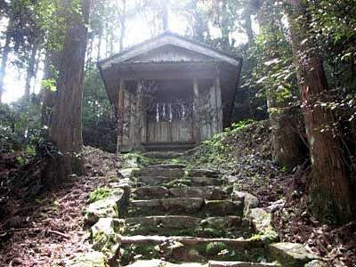 三熊野神社拝殿