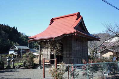 熊野神社境内