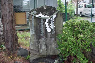 熊野神社水神