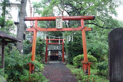 熊野神社鳥居