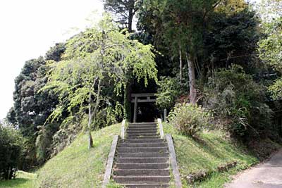 三社神社参道