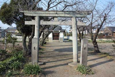 熊野神社鳥居